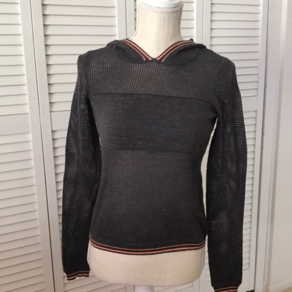 BCBG knit hoodie sweater,style Christie,grey‎ & peach, size XS , great condition